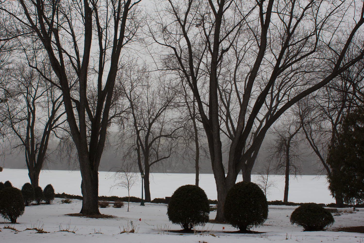 Saint Cloud in Winter, Mississippi River in Winter, Richard Lund, Minnesota snow scene